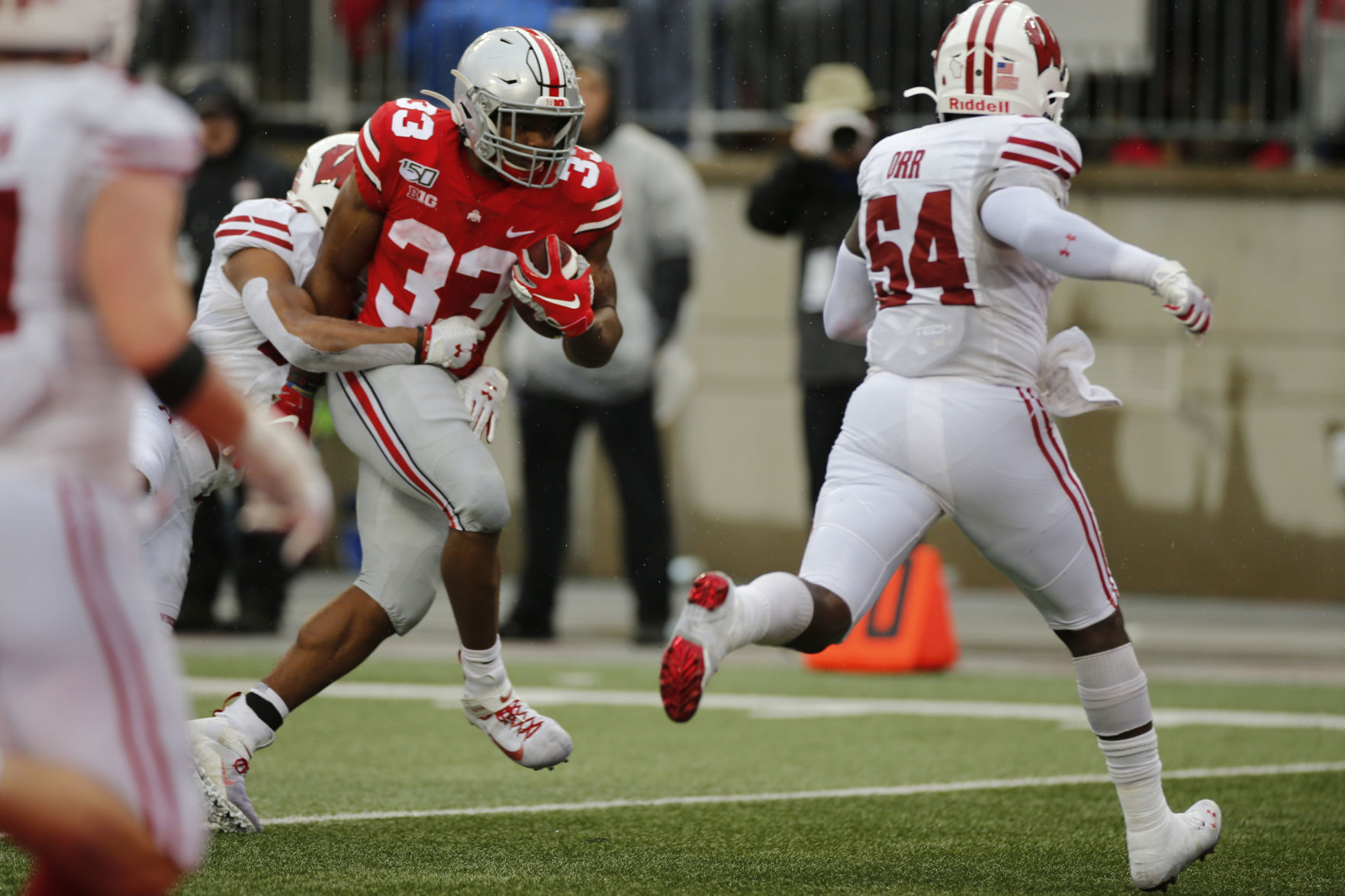 Buckeyes 38, Badgers 7